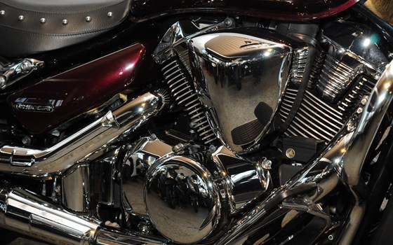 Motorrad Occasion Suzuki Intruder C1800R - Bild 6