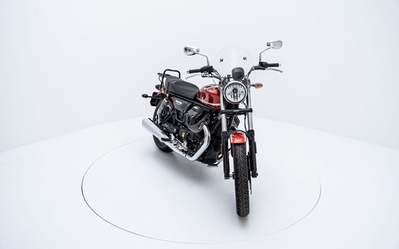 Motorrad Occasion Moto Guzzi V9 Roamer - Bild 7
