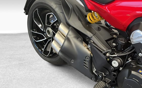 Neufahrzeug Ducati Diavel V4 RS - Bild 8