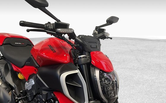Motorrad Occasion Ducati Diavel V4 RS - Bild 9