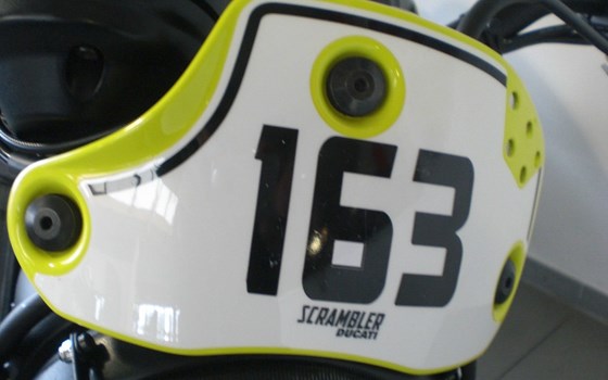 Gebrauchtmotorrad Ducati Scrambler Flat Track Pro - Bild 11