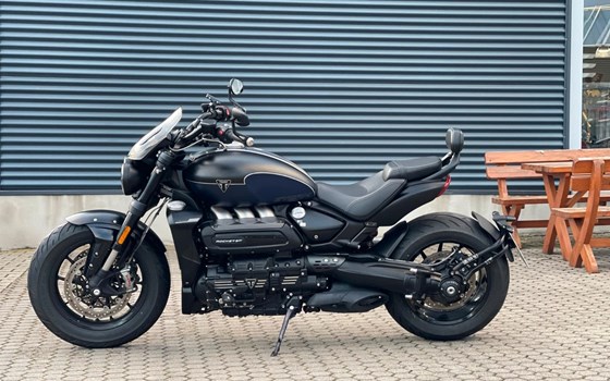 Gebrauchtmotorrad Triumph Rocket 3 Storm GT - Bild 4