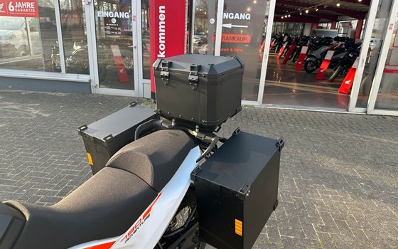 Gebrauchtmotorrad KTM 790 Adventure - Bild 3