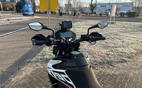 Gebrauchtmotorrad KTM 790 Adventure - Bild 4