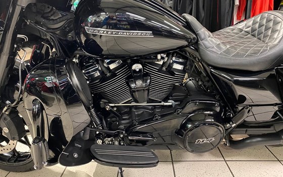 Gebrauchtmotorrad Harley-Davidson Touring Street Glide Special FLHXS - Bild 6