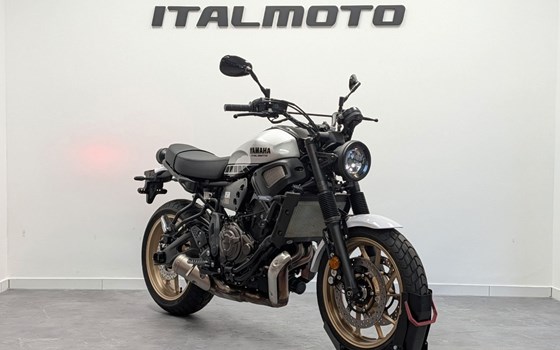Gebrauchtmotorrad Yamaha XSR700 Legacy - Bild 1