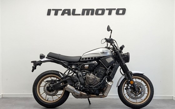 Gebrauchtmotorrad Yamaha XSR700 Legacy - Bild 2