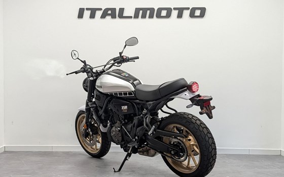 Gebrauchtmotorrad Yamaha XSR700 Legacy - Bild 4