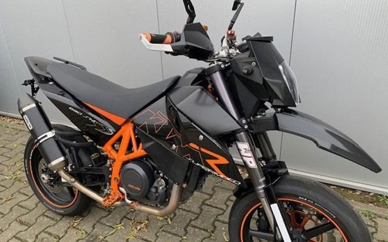 Gebrauchtmotorrad KTM 690 Supermoto - Bild 2