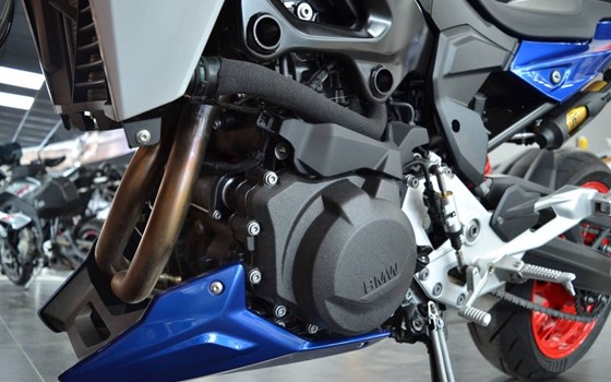 Gebrauchtmotorrad BMW F 900 R - Bild 11