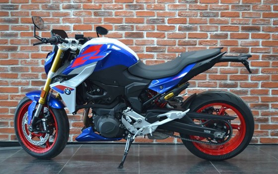 Gebrauchtmotorrad BMW F 900 R - Bild 2