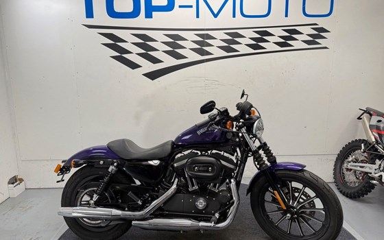 Gebrauchtmotorrad Harley-Davidson Sportster XL 883 N Iron - Bild 1