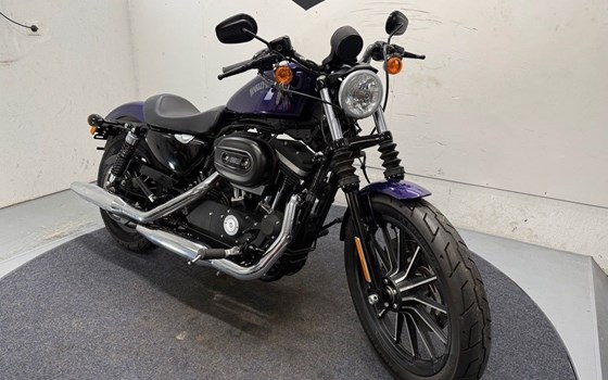 Gebrauchtmotorrad Harley-Davidson Sportster XL 883 N Iron - Bild 8