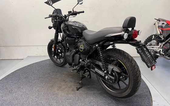 Gebrauchtmotorrad Royal Enfield HNTR 350 - Bild 2