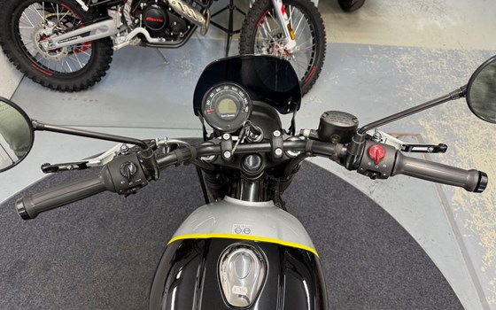 Gebrauchtmotorrad Royal Enfield HNTR 350 - Bild 9