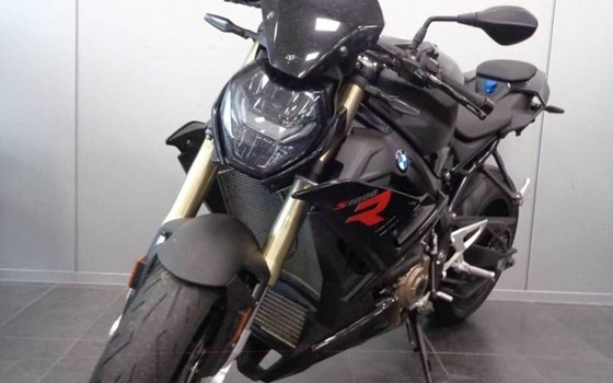 Gebrauchtmotorrad BMW S 1000 R - Bild 9