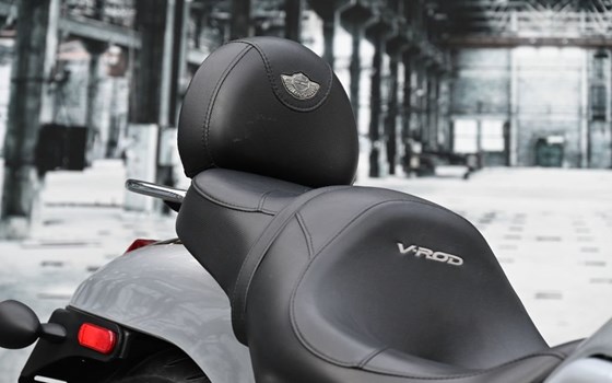 Gebrauchtmotorrad Harley-Davidson V-Rod VRSCA - Bild 7