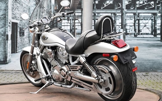 Gebrauchtmotorrad Harley-Davidson V-Rod VRSCA - Bild 9