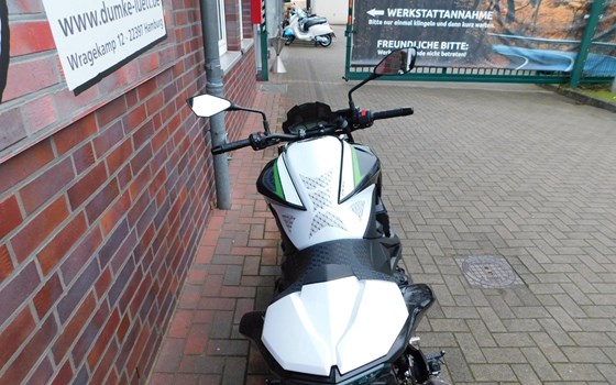 Gebrauchtmotorrad Kawasaki Z 800 - Bild 10