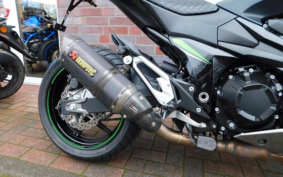 Gebrauchtmotorrad Kawasaki Z 800 - Bild 20