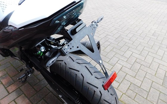 Gebrauchtmotorrad Kawasaki Z 800 - Bild 9