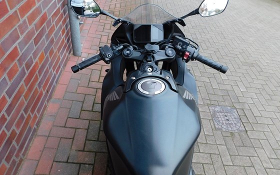 Gebrauchtmotorrad Honda CBR650R - Bild 11