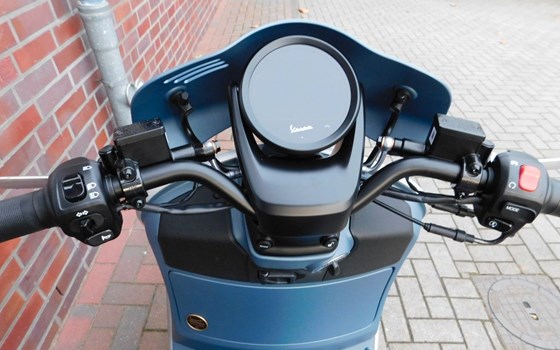 Neufahrzeug Vespa GTV 310 Officina 8 - Bild 12