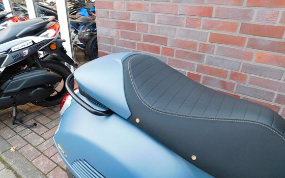 Neufahrzeug Vespa GTV 310 Officina 8 - Bild 19
