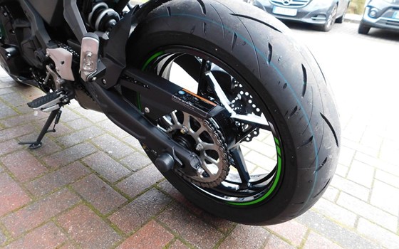 Gebrauchtmotorrad Kawasaki Ninja 650 - Bild 8