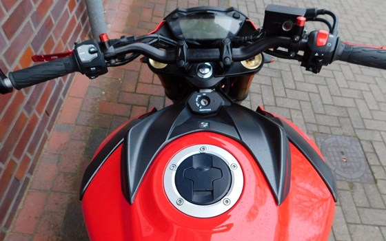 Gebrauchtmotorrad Suzuki GSX-S750 - Bild 12