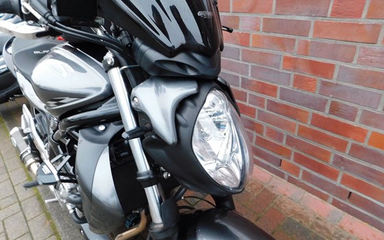 Gebrauchtmotorrad Suzuki SFV 650 Gladius - Bild 5