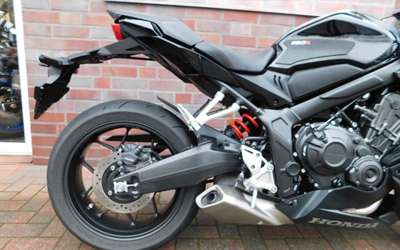 Gebrauchtmotorrad Honda CBR650R - Bild 12