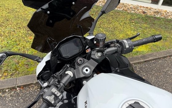 Gebrauchtmotorrad Kawasaki Ninja 1000SX - Bild 4