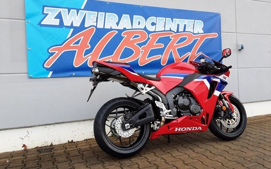 Gebrauchtmotorrad Honda CBR600RR - Bild 4