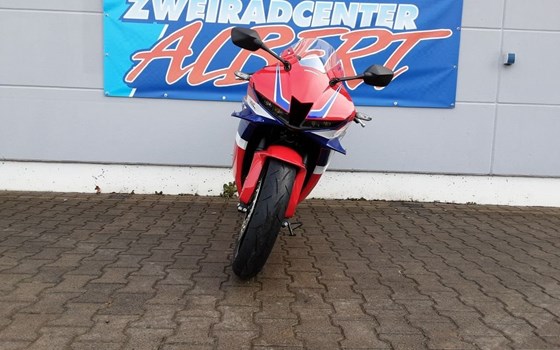 Gebrauchtmotorrad Honda CBR600RR - Bild 7