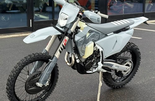 Neumotorrad Husqvarna FE 350 PRO