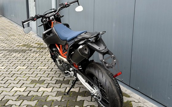 Neufahrzeug KTM 690 SMC R - Bild 7