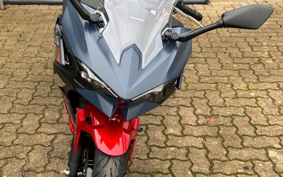 Neufahrzeug Kawasaki Ninja 500 SE - Bild 4