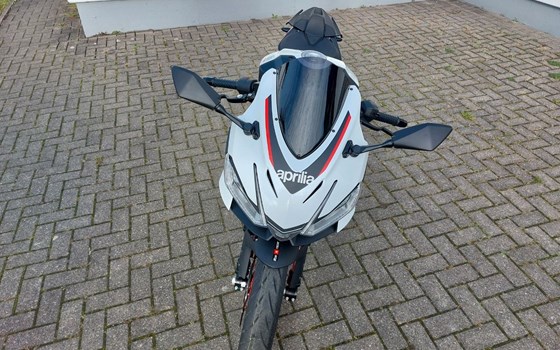 Neufahrzeug Aprilia RS 457 - Bild 3