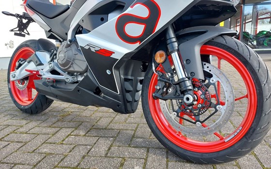 Neufahrzeug Aprilia RS 457 - Bild 5
