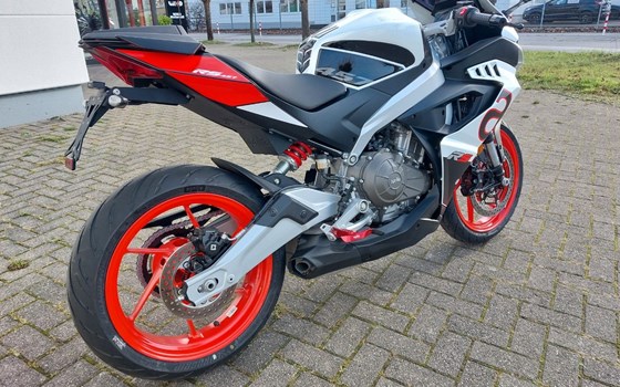 Neufahrzeug Aprilia RS 457 - Bild 8