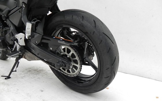 Gebrauchtmotorrad Kawasaki Z650 - Bild 4