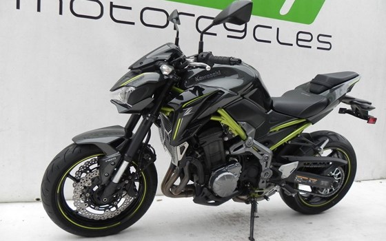 Gebrauchtmotorrad Kawasaki Z900 - Bild 2