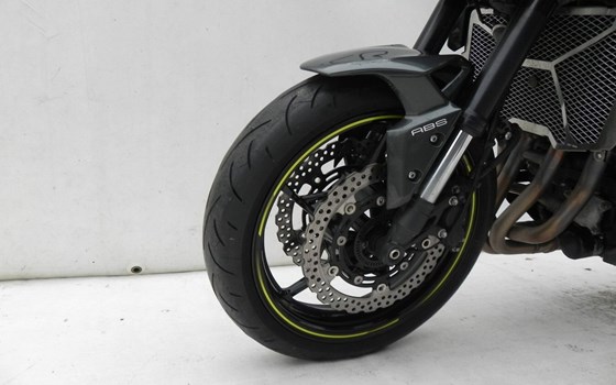 Gebrauchtmotorrad Kawasaki Z900 - Bild 6