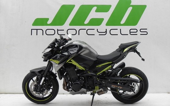 Gebrauchtmotorrad Kawasaki Z900 - Bild 1