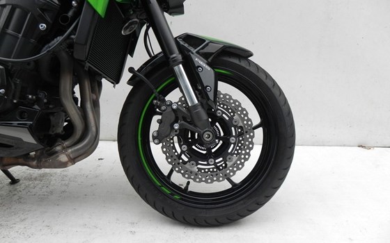 Gebrauchtmotorrad Kawasaki Z900 - Bild 12