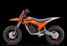 Neumotorrad KTM SX-E 2