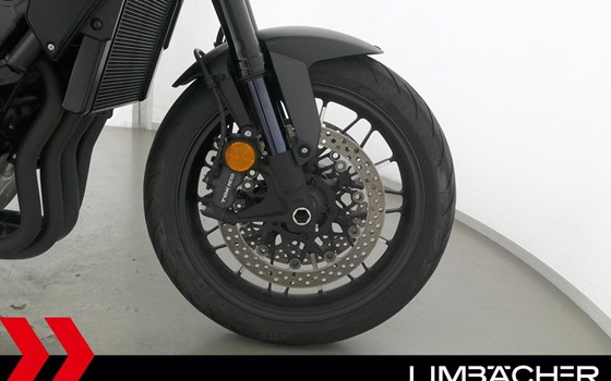 Gebrauchtmotorrad Honda CB1000R Black Edition - Bild 14