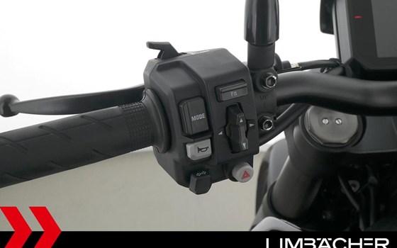 Gebrauchtmotorrad Honda CB1000R Black Edition - Bild 20