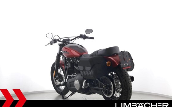 Gebrauchtmotorrad Harley-Davidson Softail Street Bob FXBB - Bild 7